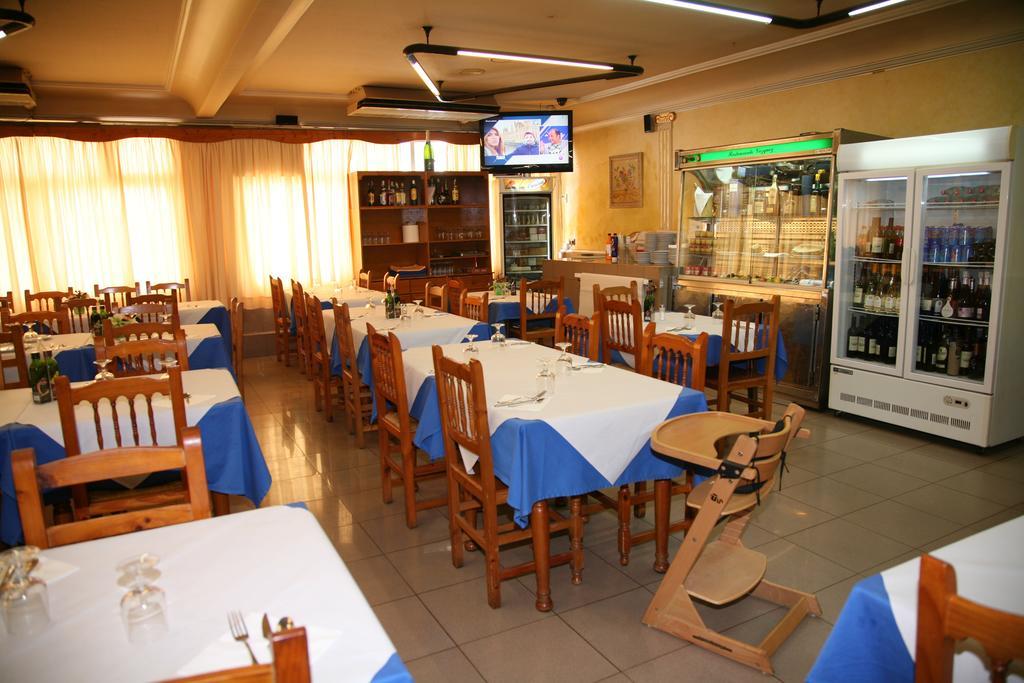 Hostal Santa Barbara Socuéllamos Extérieur photo
